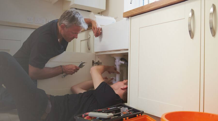 Professional burst pipe repair services in Ellenton, FL